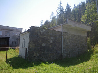 Rekreačný priestor v zastávke DEDINKY - 2