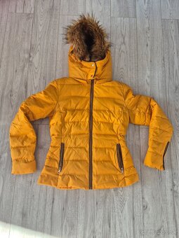 Bunda Zara - S - 5 € - 2