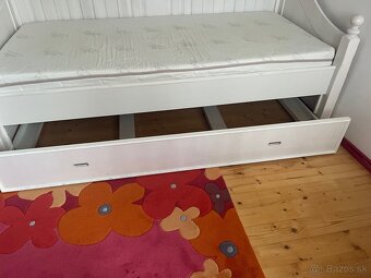 Posteľ drevená rozlozitelna - 2