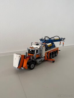 Lego Tahač áut 42128 - 2