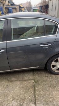 Dvere Passat B7 - 2