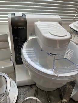 Bosch mum 4855/05 kuchynský robot 600w - 2