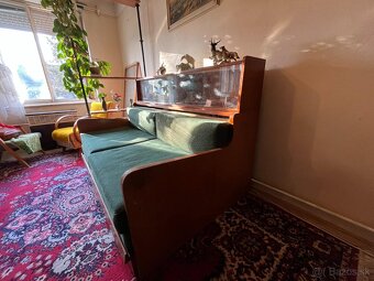 predám rozkladací retro gauč Halabala - 2