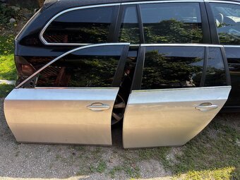 BMW E61 Dvere - 2