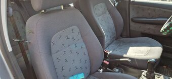 Sedačky vyhrievane na Škoda Fabia  rok 2004 - 2