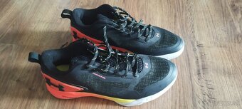 Predám botasky Under Armour nesedí mi veľkosť - 2