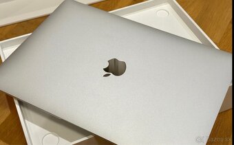 MacBook Air 2019 - 2