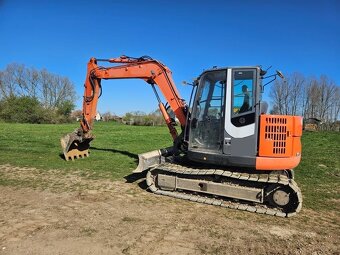 Pásový bagr Hitachi ZX 85 - 2