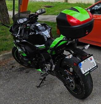 Kawasaki Ninja 650 KRT Akrapovič - 2
