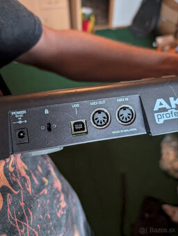 Akai MPD 26 - 2