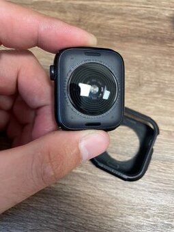 Predám Apple Watch SE2 44mm - 2