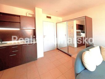 Apartmán 2+kk s verandou a výhledem na bazén – Slunečné pobř - 2