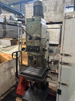 Sloupová vrtačka STANKO 2H125 - 2