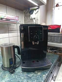 Kávovar DeLonghi - 2