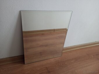 Predám zrkadlo. - 2