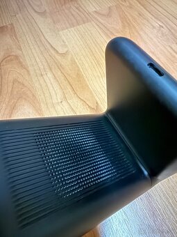 Predám bezdrôtovú nabíjačku Samsung (Qi) - 2