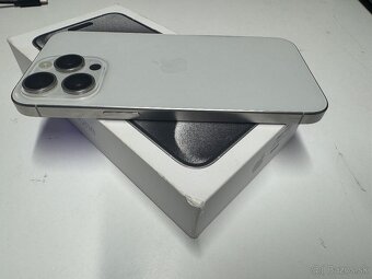 iPhone 15 Pro Max 256GB - 2