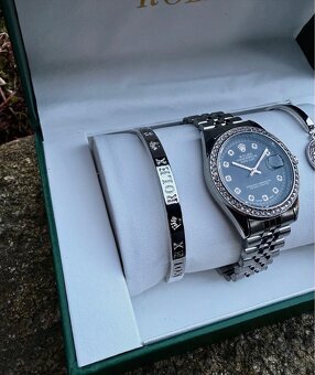 Rolex DateJust 36mm - Black Dial, Diamond Bezel - 2