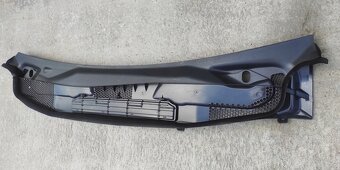 Mercedes A klassa w169 B klassa w245 2004- plast pod okno - 2