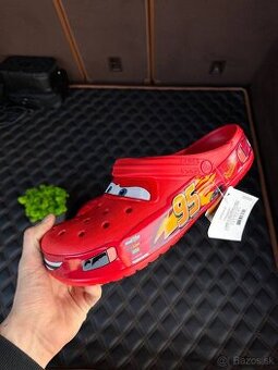 Crocs x Mac Quen šľapky - 2