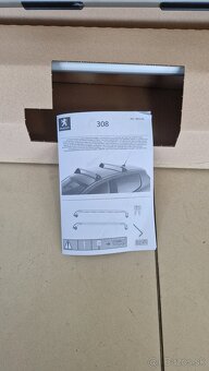 Strešne nosiče priečniky Peugeot 308 originál - 2