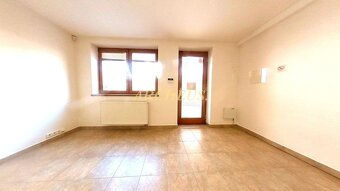 KOMERČNÉ PRIESTORY NA PRENÁJOM, 38 M2, PREŠOV, UL. LEVOČSKÁ - 2