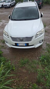 TOYOTA RAV4 2.2 D-4D 110KW - 2