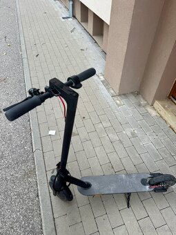 Elektrická kolobežka - 2
