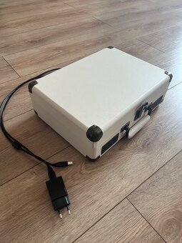 RETRO gramofón Auna Nostalgy by auna Peggy Sue platne USB AU - 2