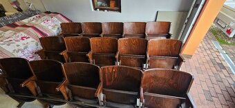 Kino lavice (stolicky) zn. TON - 2