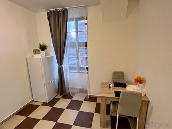 Prenájom 2 izbový byt , zariadený  , centrum - 2