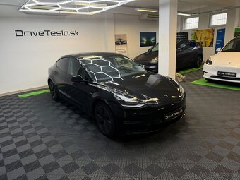 Tesla Model 3 Long Range 2021 – Ruth - 2