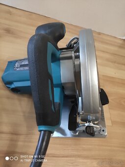 Makita okružná píla - 2