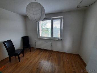 Prenájom 3izbový byt voľný od 01.05.2025 - 2