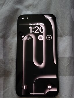 Predám Iphone 14 128gb - 2