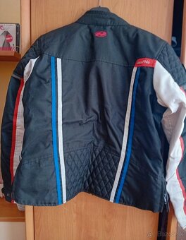 Predam kabat Held moto - 2