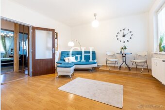 REZERVOVANÉ - VARŠAVSKÁ - Priestranný 3-izbový byt (82m²) - - 2