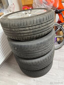 Elektróny Mercedes Benz Originál R19 - 2