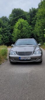Mercedes C200 CDI W203 2.2 diesel - 2