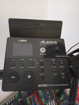 Elektrické bicie Alesis Nitro Max - 2