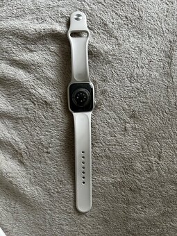 Apple Watch 8 GPS 41mm - 2