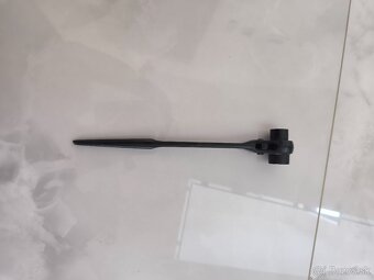 Lešenársky kľúč - 2