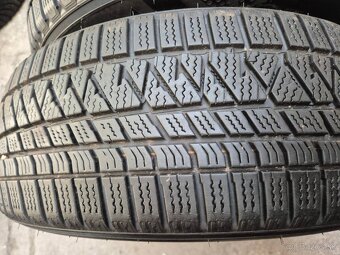 225/60 r18 zimné 2 ks KUMHO dezén 7,6 mm DOT2022 - 2