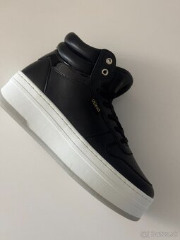 Kožené topánky - GUESS - 39 - 2