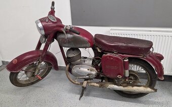 Jawa ČZ 125/453 De Luxe 1966 - 2