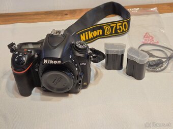 Nikon D750 - 2