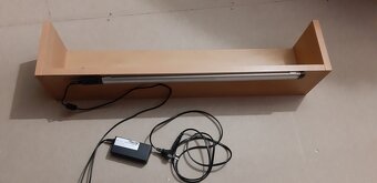 Polička s LED svetlom – buk - 2