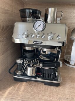 Kávovar DeLonghi - 2