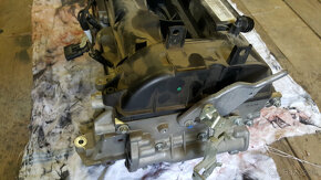 Hlava valcov MB 2,2D 130670407 - 2