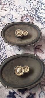 Predám reproduktory jbl - 2